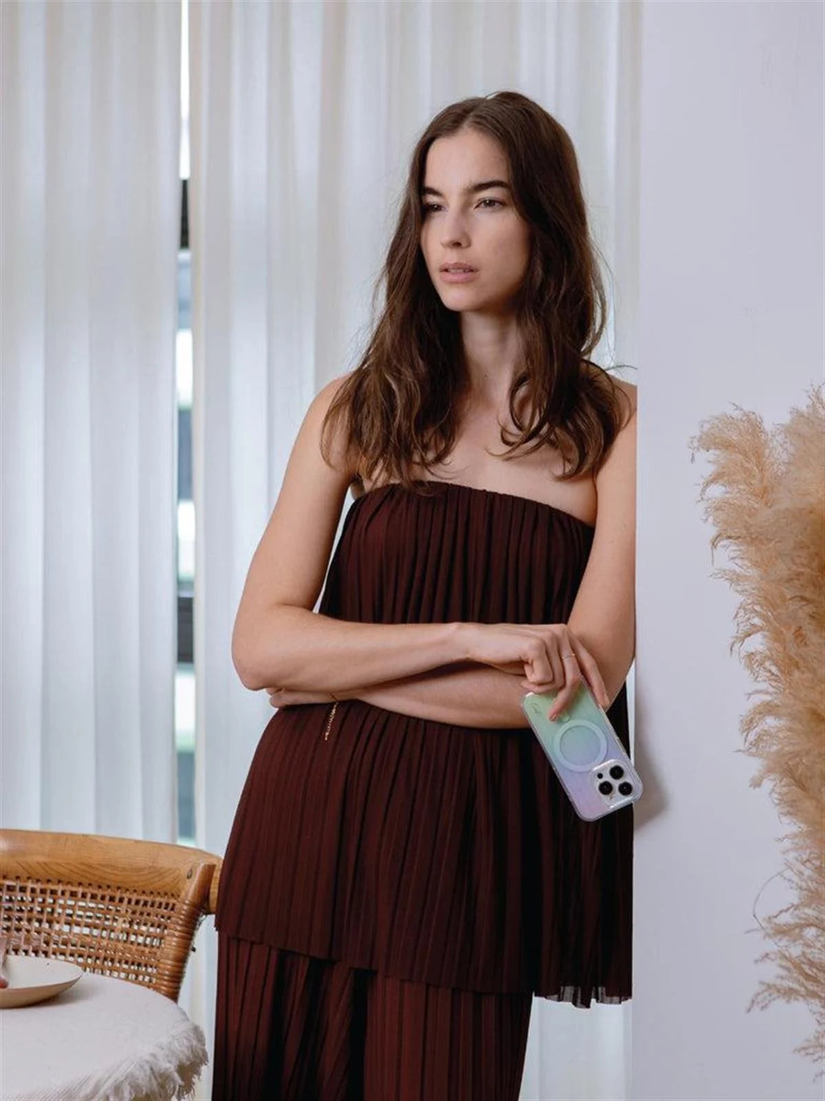 iPhone 15 Pro Coehl MagSafe Destekli Linear Telefon Kılıfı