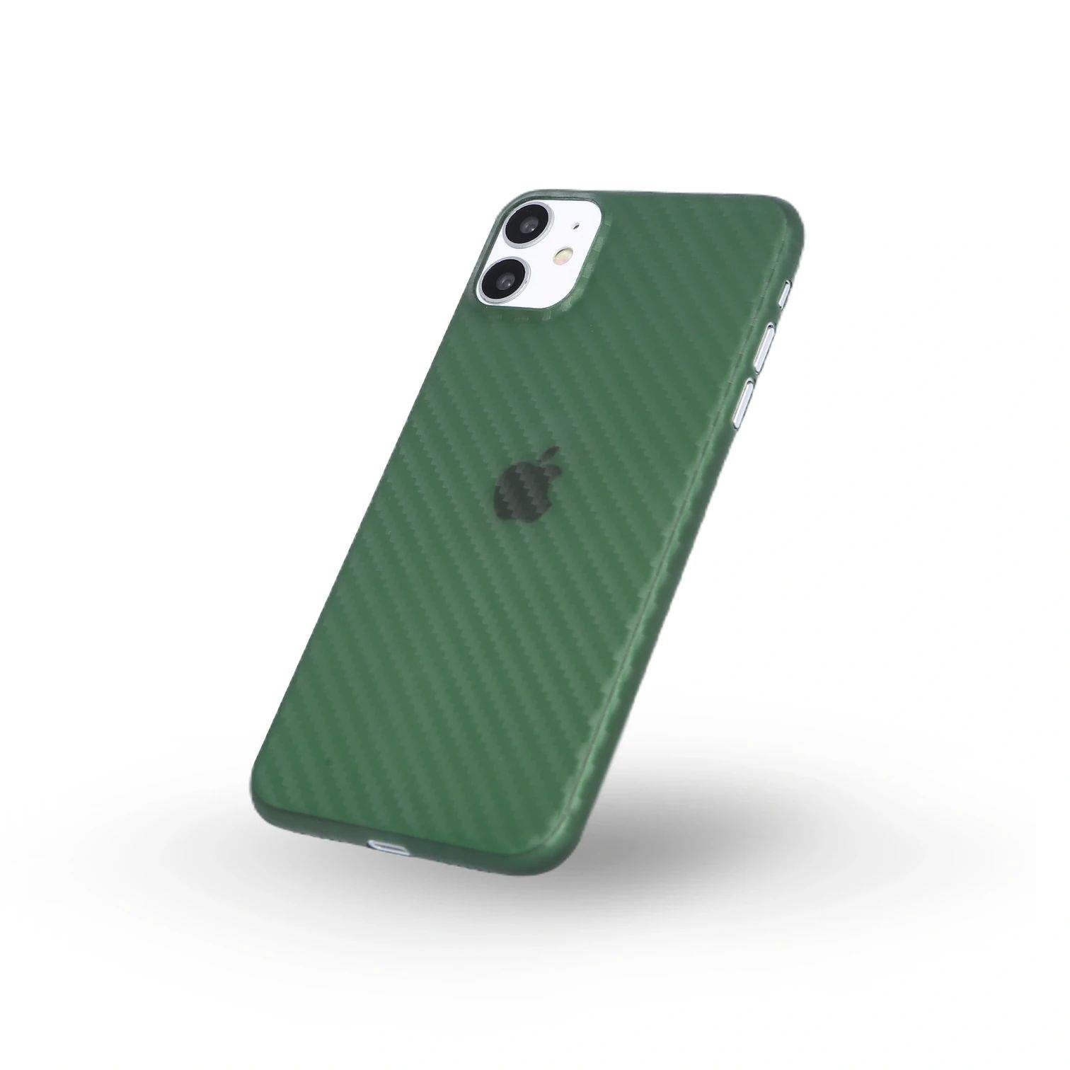 iPhone 11 Carbon Telefon Kılıfı - Yeşil | bastcase - Arka Yüzey Detayı