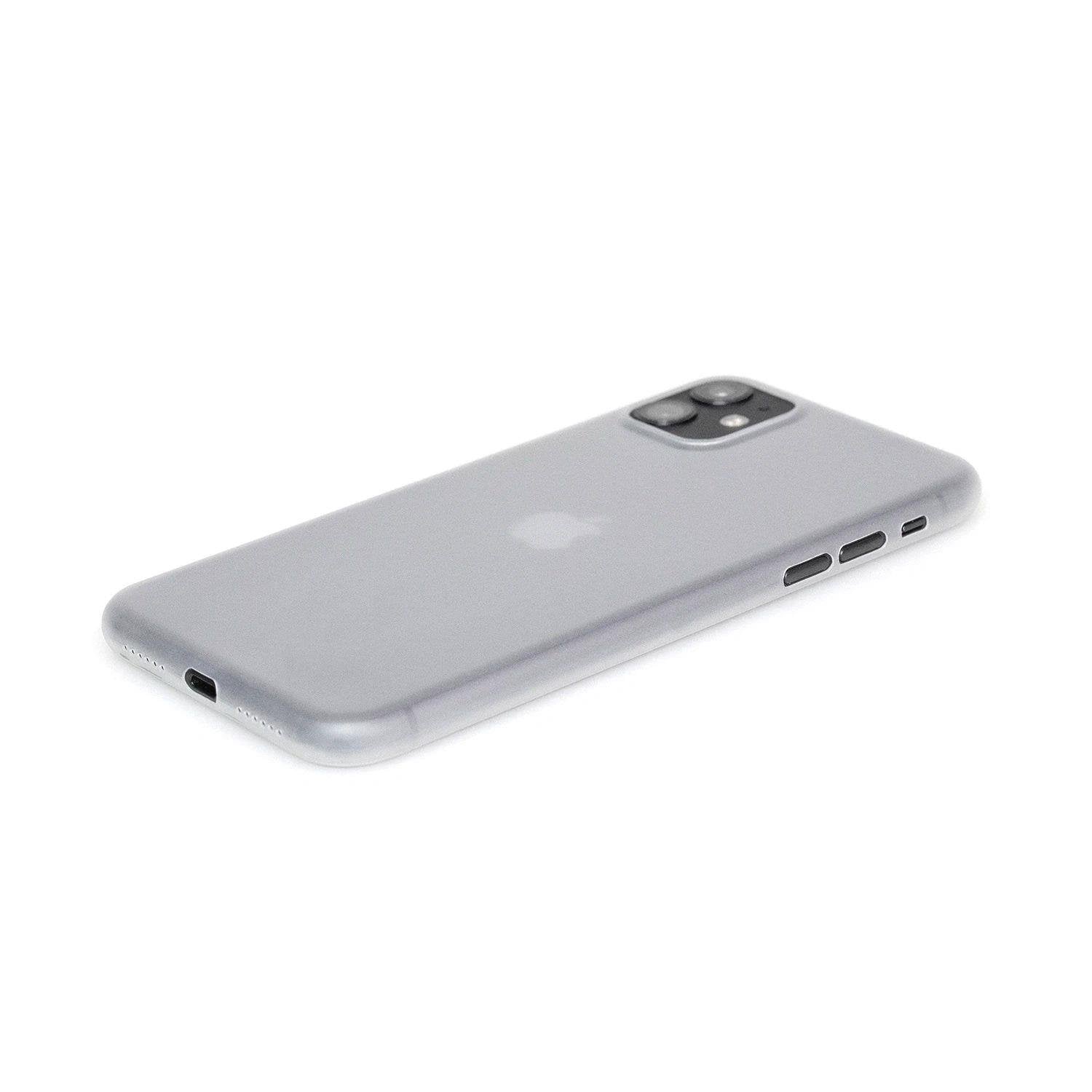 iPhone 11 Ultra İnce Telefon Kılıfı - Beyaz | bastcase - Arka Yüzey Detayı