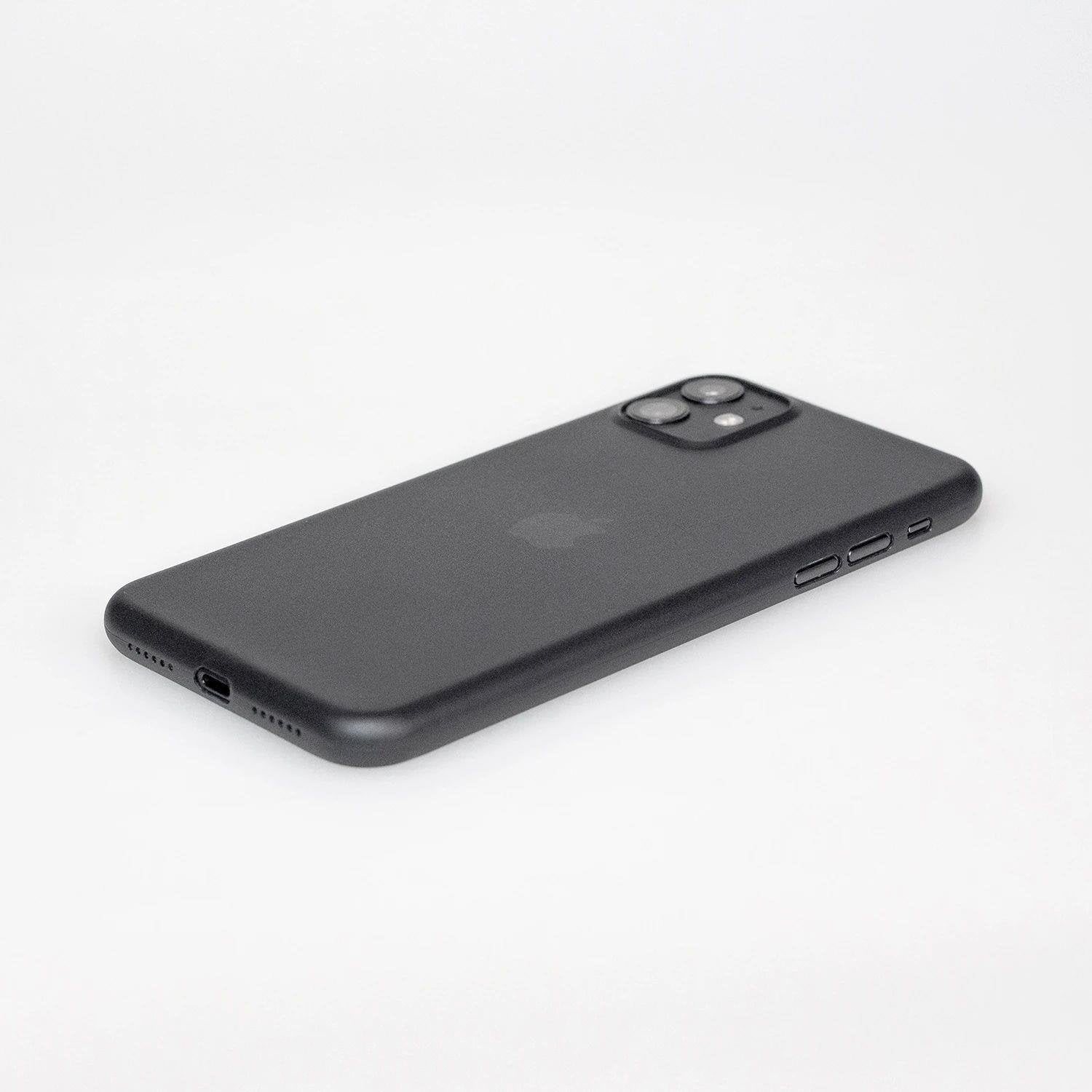iPhone 11 Ultra İnce Telefon Kılıfı - Siyah | bastcase - Kamera Koruma Alanı
