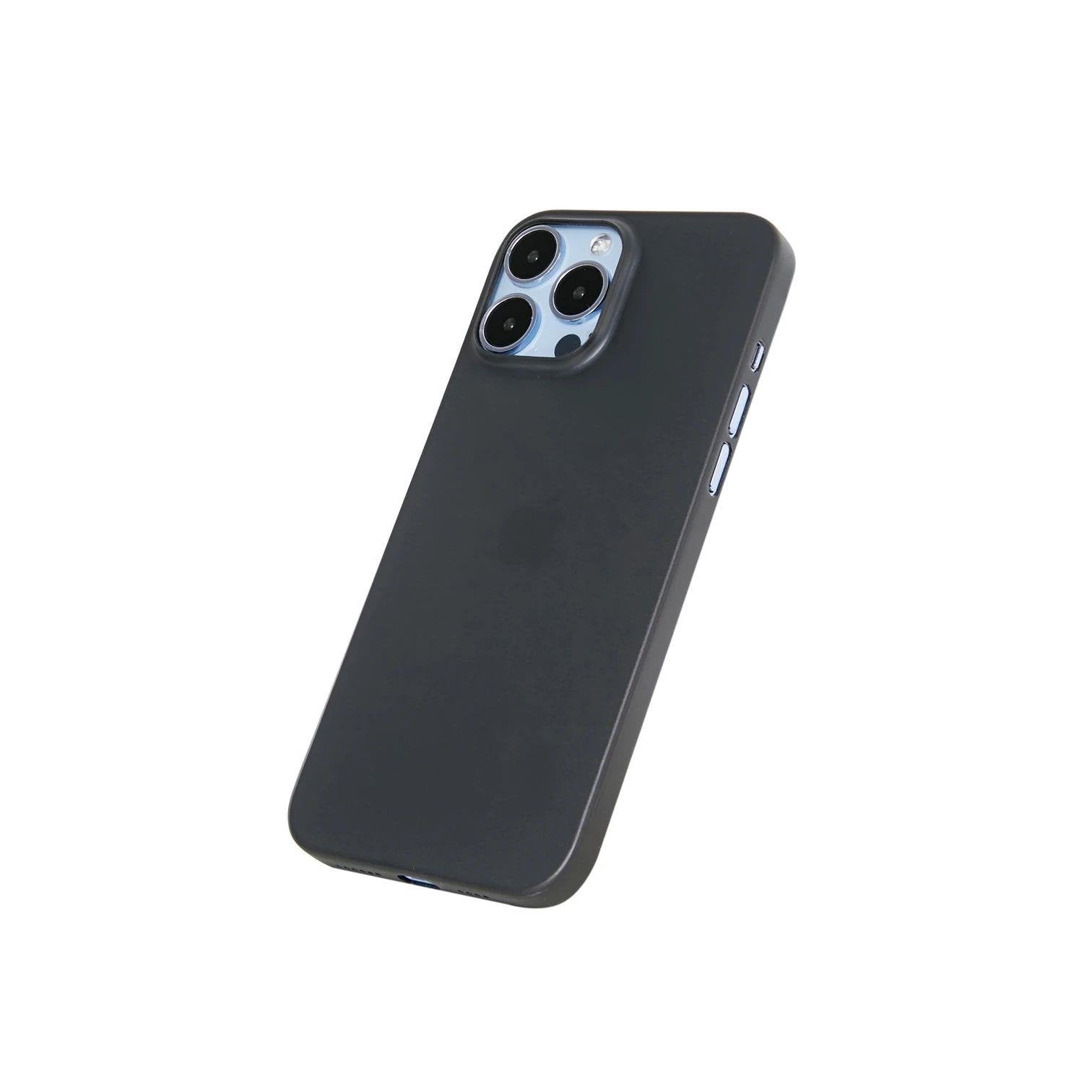 iPhone 13 Pro Ultra İnce Telefon Kılıfı - Siyah | bastcase - Arka Yüzey Detayı
