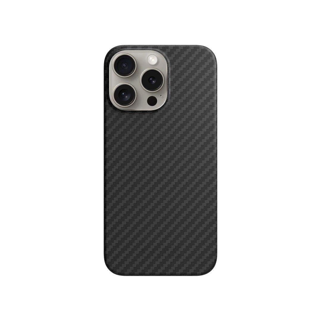 iPhone 15 Pro Carbon Telefon Kılıfı - Carbonite Siyah | bastcase - Ön Yüzey Görünümü