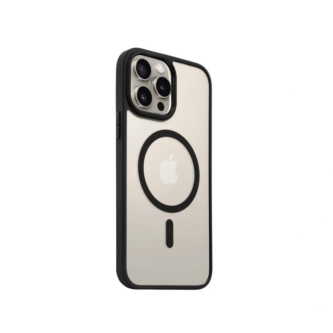iPhone 15 Pro Max Bold Telefon Kılıfı - Siyah | bastcase - Elde Duruş Açısı