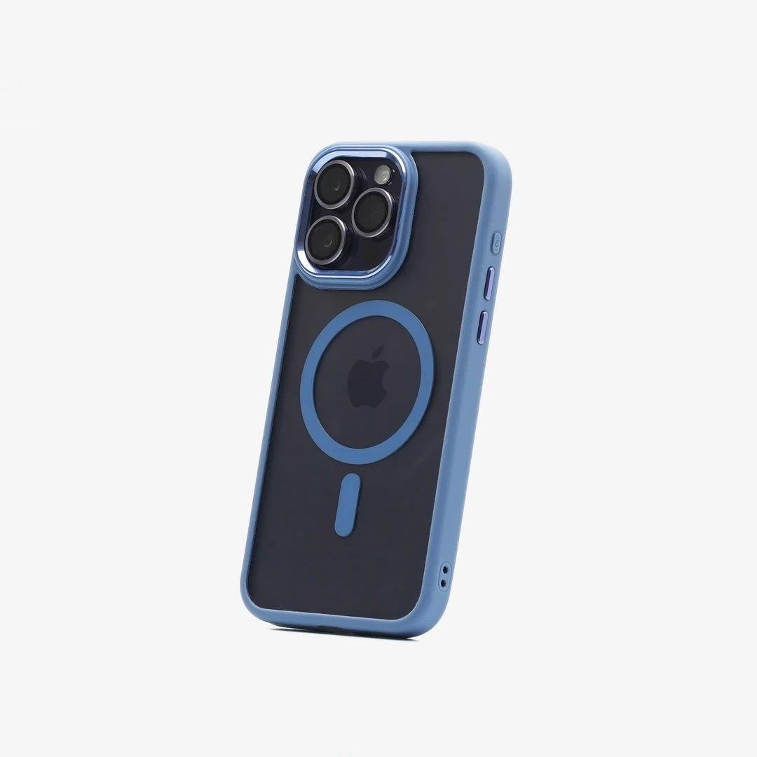 iPhone 15 Pro Max Bold Telefon Kılıfı - Soft Mavi | bastcase - Elde Duruş Açısı