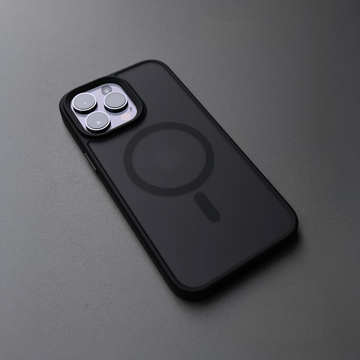iPhone 16 Pro Max Mat Bold Telefon Kılıfı - Siyah | bastcase - Ön Yüzey Görünümü