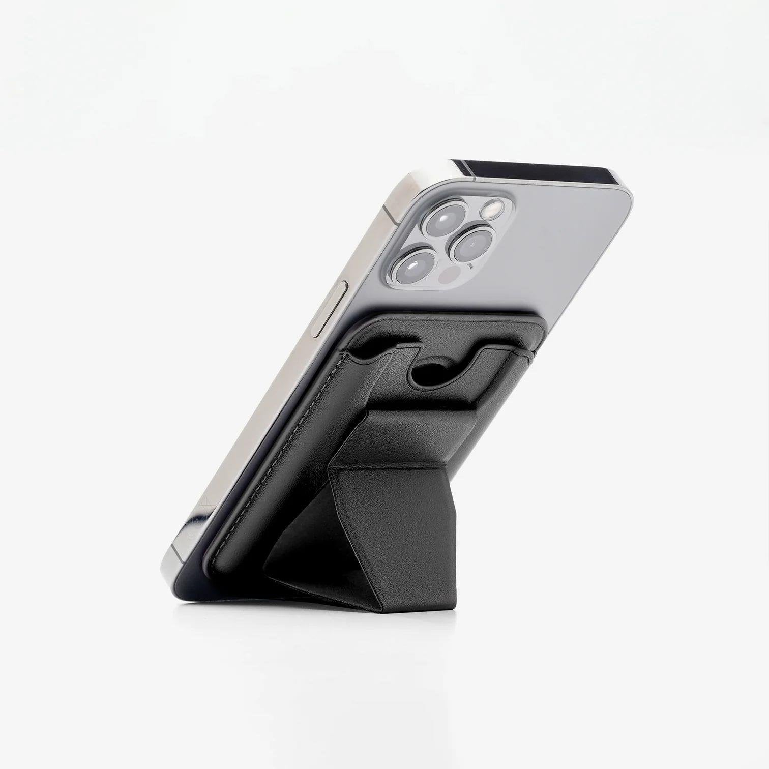MagSafe Cüzdan & Stand MagSafe Cüzdan & Stand - Koyu Yeşil | bastcase - Genel Tasarım Görünümü