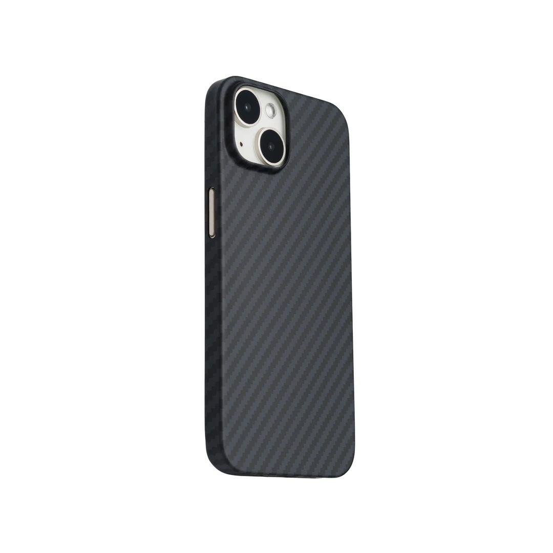 iPhone 13 Carbon Telefon Kılıfı