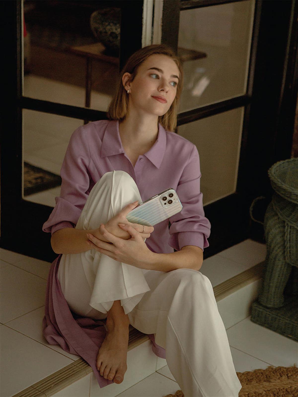 iPhone 14 Coehl Linear Telefon Kılıfı